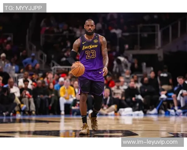 无球詹姆斯助力快船五小阵容湖人三核新角色分工效果惊人